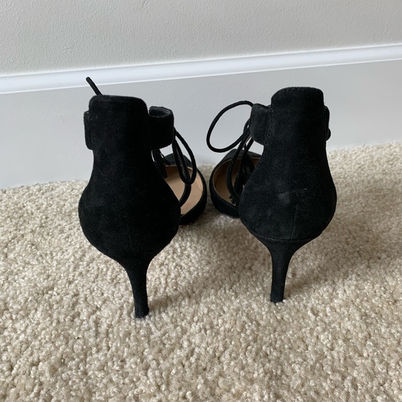 ANN TAYLOR Carson Suede Tassel Pumps - Picture 4 of 7